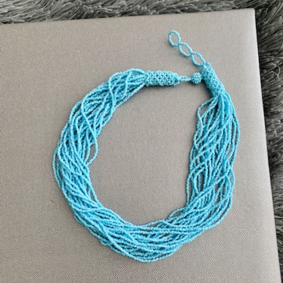 Standing Ovation Necklace - Picture 1 of 1